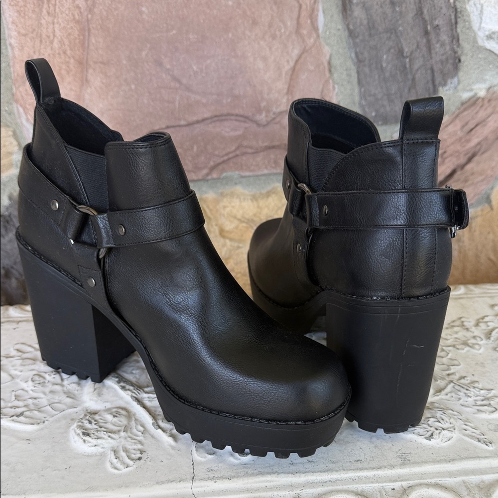 Torrid Black Ankle Boots